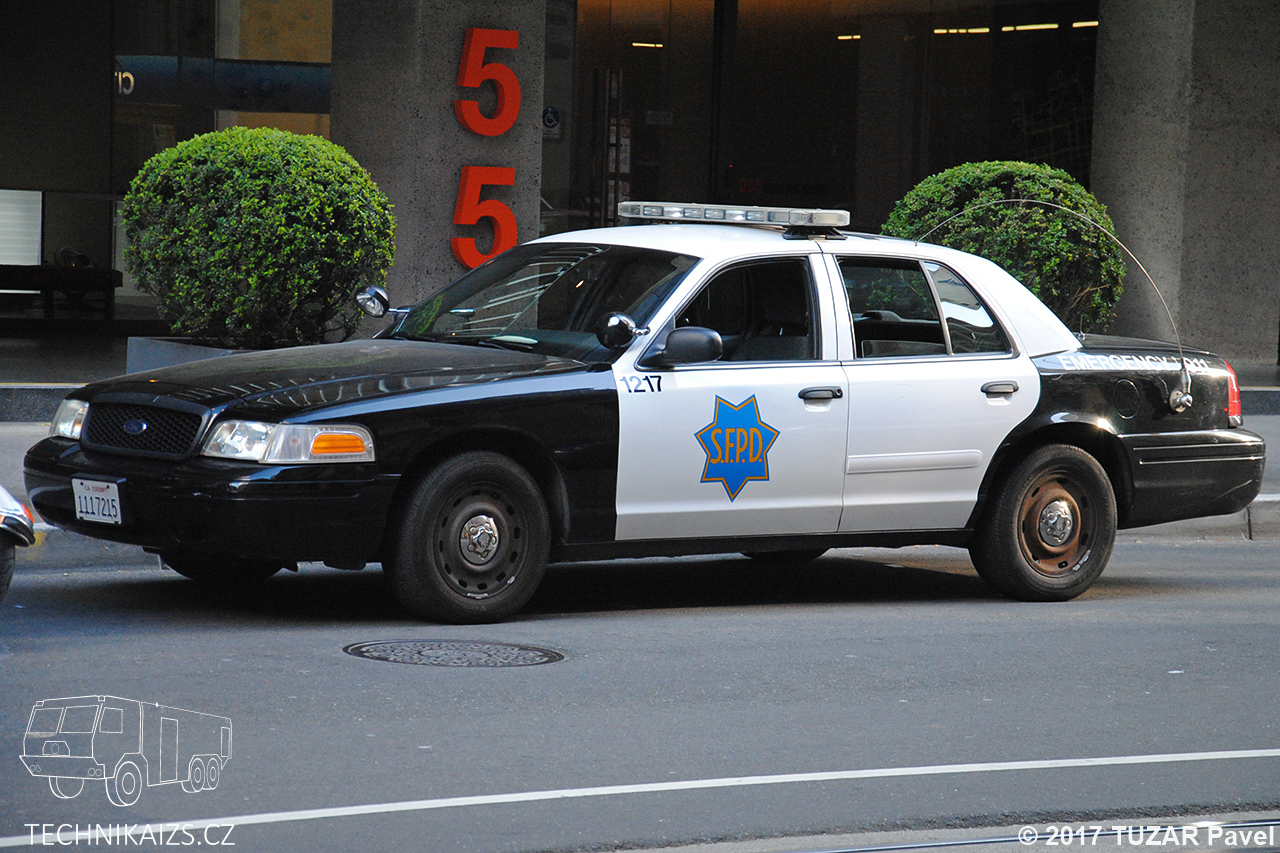 San Francisco Police Department - 1217 - Ford Crown Victoria Police Interceptor