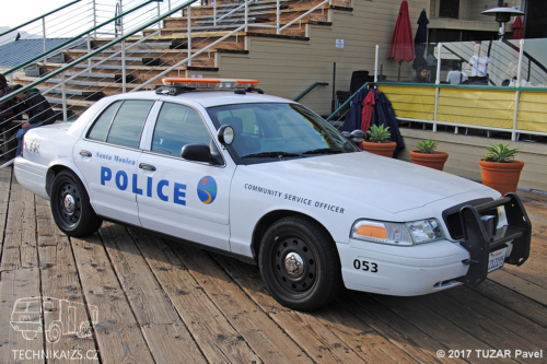 Santa Monica Police Department - Ford Crown Victoria 053