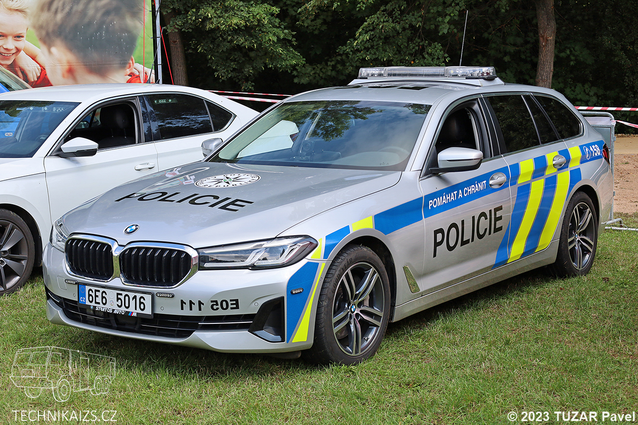 BMW 540i xDrive Touring - Policie ČR - Pardubice