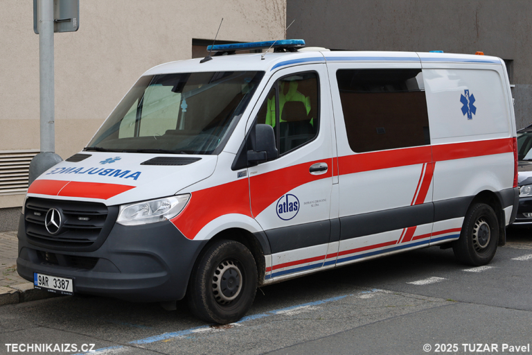 DZS Atlas Praha - MB Sprinter - DRNR