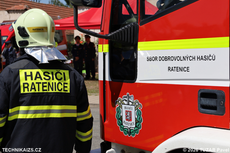Oslavy SDH Ratenice, nová CAS Iveco
